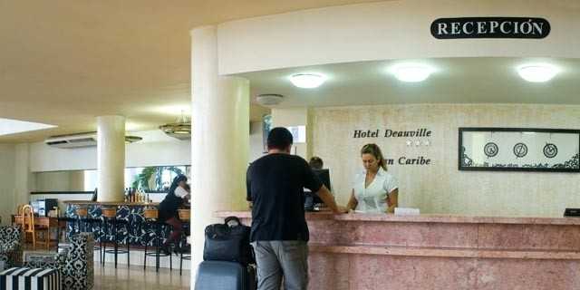 deauville-hotel-02