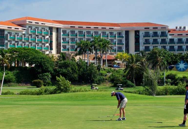 melia-las-americas-all-inclusive-golf-bungalows-hotel-01