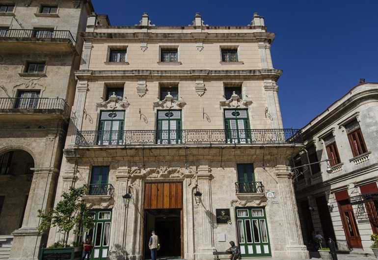 palacio-del-marques-de-san-felipe-y-santiago-de-bejucal-hotel-01