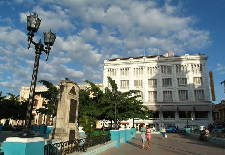 hotel-cubanacan-casagranda-02