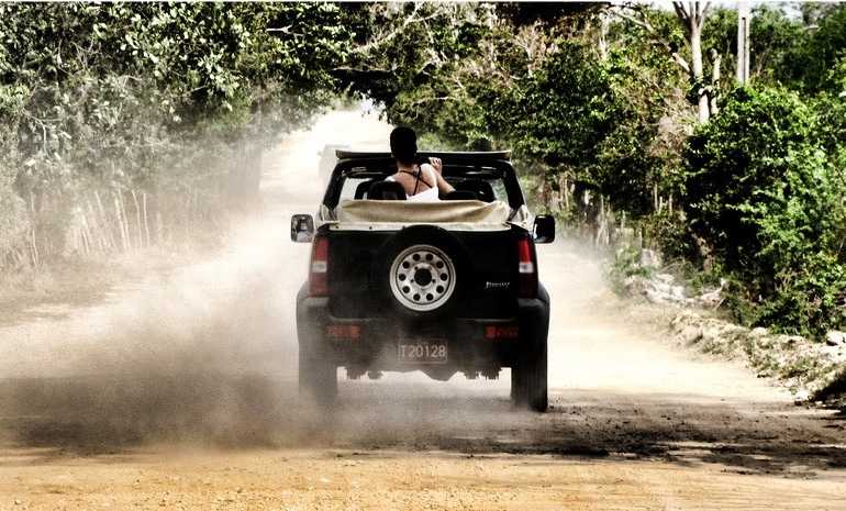 jeep-safari-nature-tour-to-la-gran-piedra-baconao-02